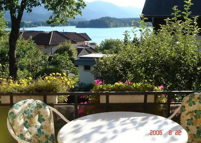 Gaestehaus Maier Faaker Pensjonat *